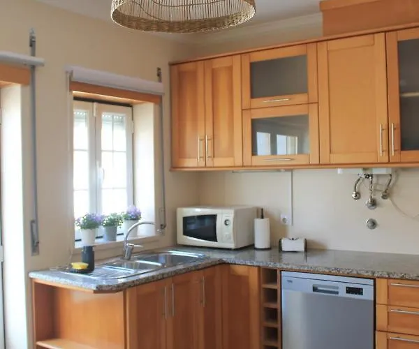 Baleal Gliding Bed & Breakfast Ferrel (Leiria)